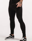 Noir Stretch Jean.