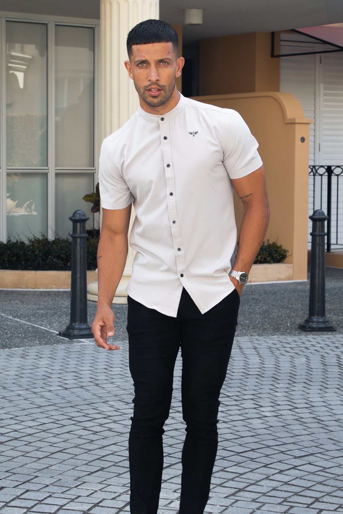 The Turin Grandad Collar
